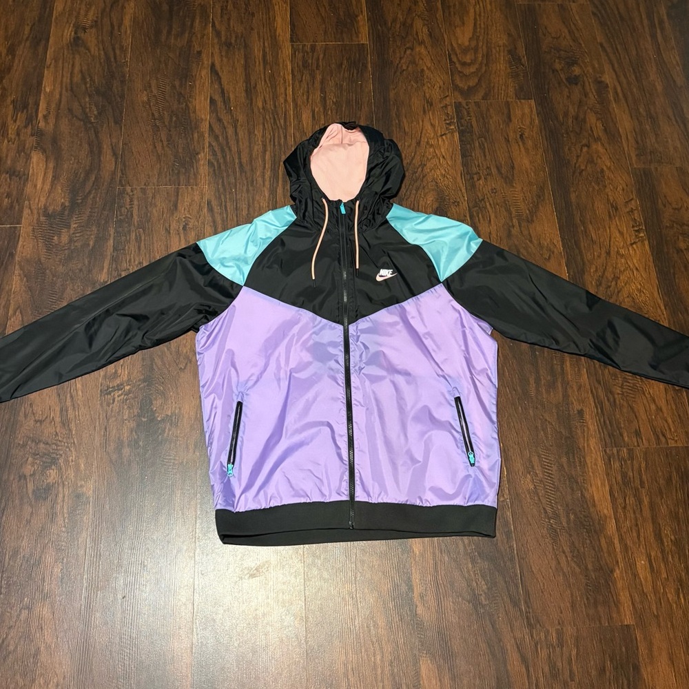 Nike Black, Purple, and Teal Windbreaker Men’s Size XL